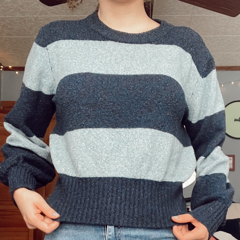 Stipe sweater